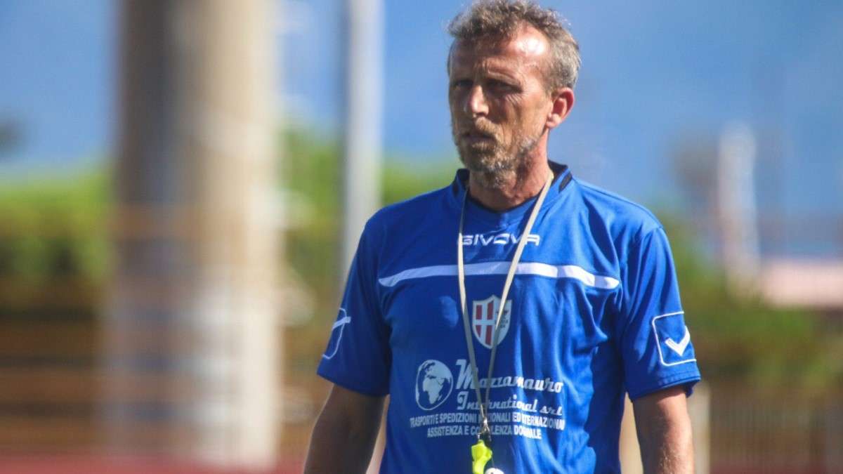 Serie D – Savoia: addio a mister Parlato. Dichiarazioni d’amori dell’ormai ex allenatore