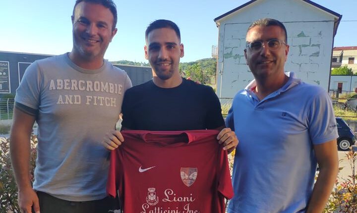 Eccellenza Campania – Polisportiva Lioni, arriva ufficialmente un bomber