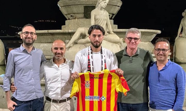 Eccellenza Campania – Polisportiva Grotta, arriva un esterno sinistro