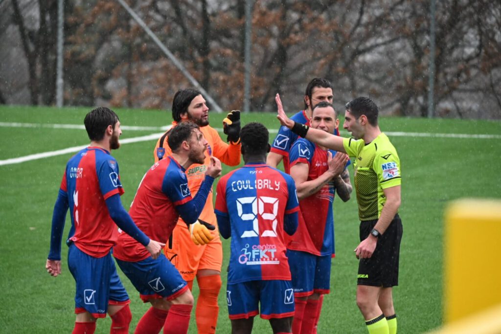 Serie D, Rotonda-Gelbison: 1-0. I rossoblù cadono in terra lucana