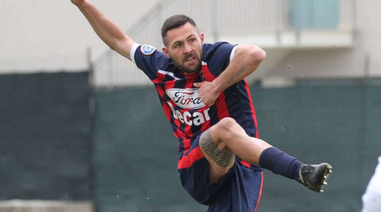 Gelbison, ufficiale un colpo a centrocampo