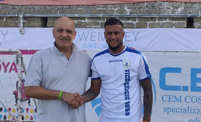 Vico Equense, ufficiale un colpo per l’attacco